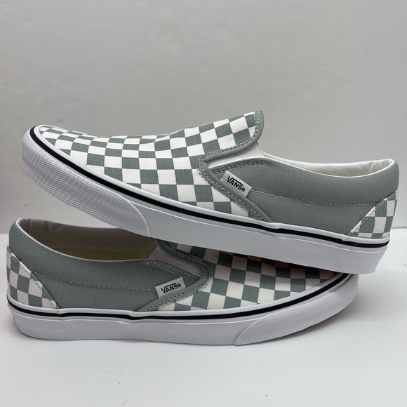 Vans WMN Classic Slip-On
Color Theory Checkerboard Pure Grey
VN000D5PEPO Sneaker - Picture 15 of 16